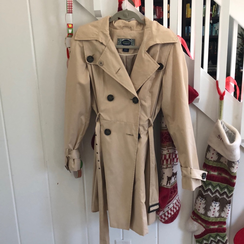 Trench coat